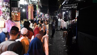 FOTO: Makam Sunan Ampel Sepi Peziarah