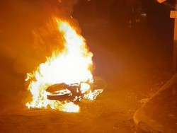 2 Pencuri Babak Belur Diamuk Massa Saat Bawa Kabur Motor Jemaah Subuh
