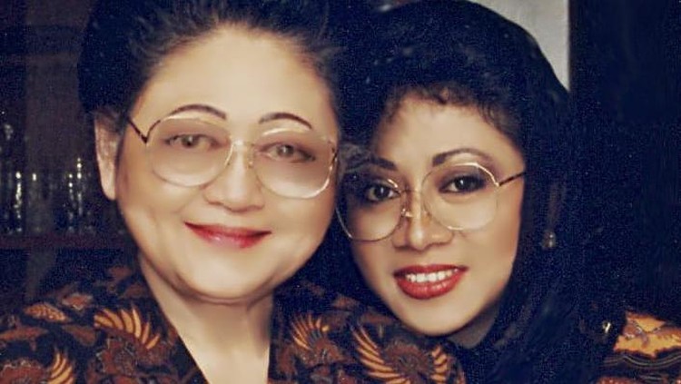 Ibu Tien dan Tutut Soeharto