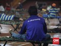 GOR Ciracas Ide Anies dan Derita Pemulung yang Terkurung