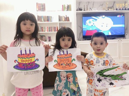 Lama Tak Terlihat, Intip 7 Potret Menggemaskan Tiga Anak Oki Setiana Dewi