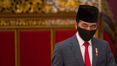 Jokowi Resmi Lantik Anggota DKPP, Ada Eks Komisioner KPU-Bawaslu