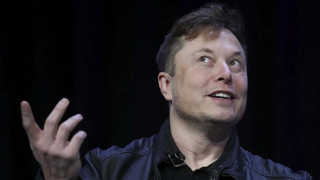 CEO Tesla dan SpaceX, Elon Musk, kini dinyatakan sebagai orang terkaya di dunia.
