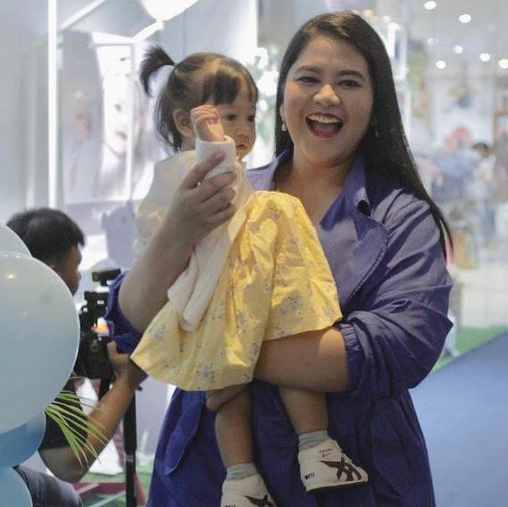 <p>Sedah Mirah Nasution adalah putri semata wayang Kahiyang Ayu dan Bobby Nasution yang lahir pada 1 Agustus 2018. (Foto: Instagram @ayanggkahiyang)</p>