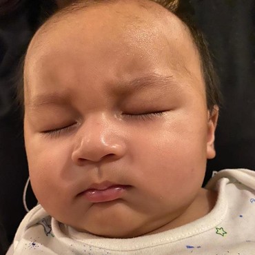 Unggah Foto Kiano Cemberut, Baim Wong: Kayak Siapa Ini Hayo?