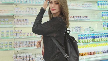img-title Nora Alexandra Juga Diungkap Pilih Cerai karena Jadi Korban KDRT Aliff Alli