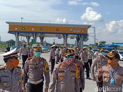 21 Ribu Mobil Pemudik Gagal Lintasi Jawa Sumatera Dalam Sepekan