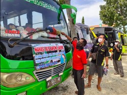 Protes Tidak Diperhatikan Pemerintah, Pengusaha Elf Gelar Aksi Manasi Mesin