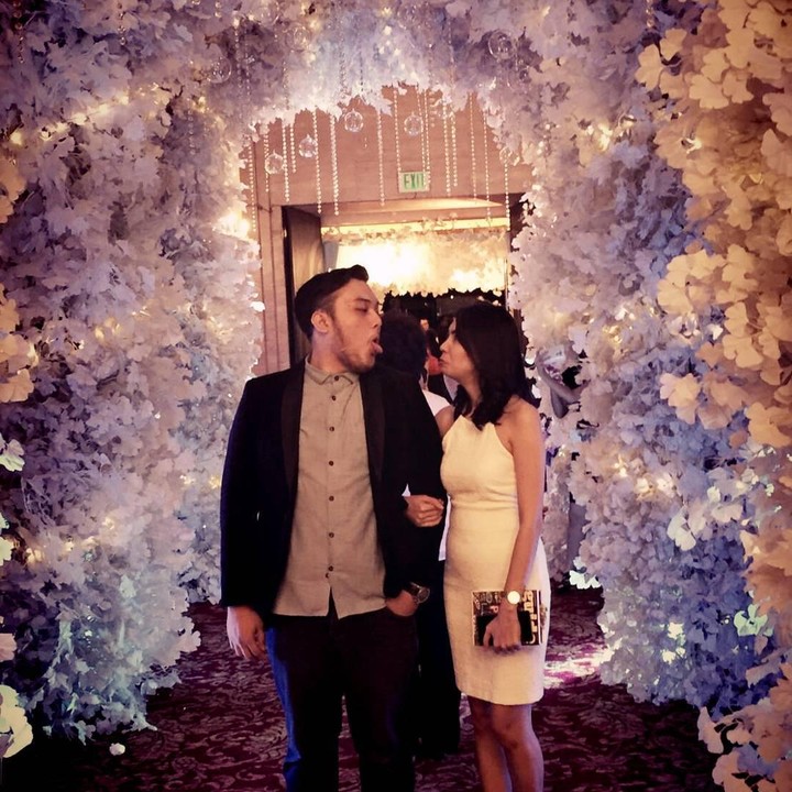 <p>Pernikahannya dengan Novia pun ditunda karena Michael ingin fokus menangani pasien Corona. (Foto: Instagram @miknov.id)</p>