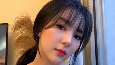 img-title Klarifikasi Selebgram soal Beli Pizza Lewat Ojol