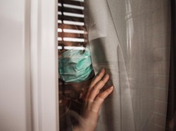 Jangan Panik! Ini 8 Panduan Isolasi Mandiri di Rumah Saat Kena COVID-19