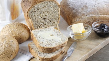 CARA MEMILIH ROTI GANDUM UNTUK DIET