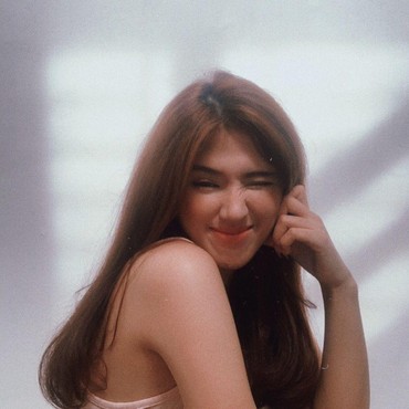 Heboh, Wajah Gadis Medan Ini Mirip Pelakor 'The World of the Married'