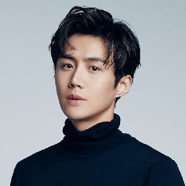 Tepis Isu Kontrak Kim Seon Ho Habis, Agensi: Kita Bersama Sampai Akhir