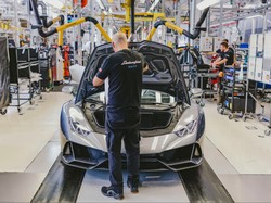 Pabrik Lamborghini Mulai Ngebul Lagi 7 Mei 2020