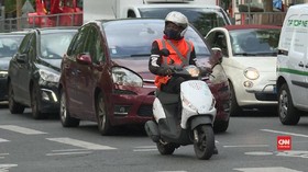 VIDEO: Lalu Lintas Paris Ramai saat Isolasi Dilonggarkan
