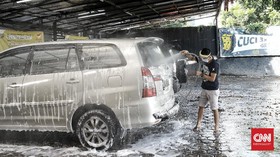 Jam Berapa Sebaiknya Cuci Mobil?