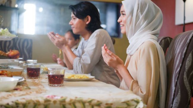Waspada! Jangan Buru-buru Tidur Setelah Sahur, Ini Bahayanya