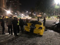 Polisi Cek Urine Pengemudi Sedan yang Tabrak Pembatas Bundaran HI