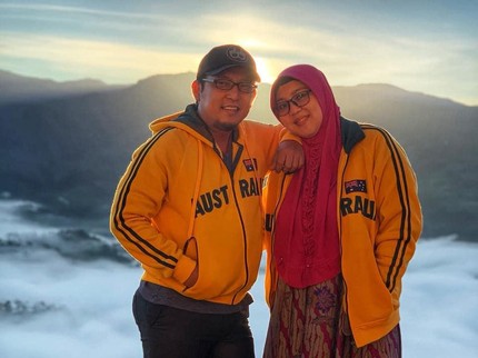 7 Potret Keharmonisan Keluarga Personel Band Wali, dari Faank hingga Apoy