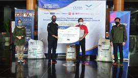Donasi Tahap 4, Transmedia dan CT ARSA Salurkan Ribuan APD