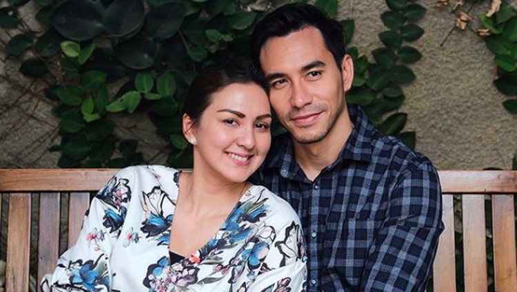 Donna Agnesia dan Darius Sinathrya Donna Agnesia dan Darius Sinathrya