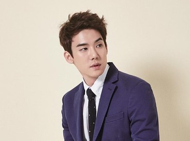 img-title Yoo Yeon Seok Dituding Hina Pegawai Apartemen, Eks Satpam Buka Suara