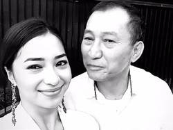 Potret Lawas Mendiang Ayah Nikita Willy Disebut Mirip Jackie Chan