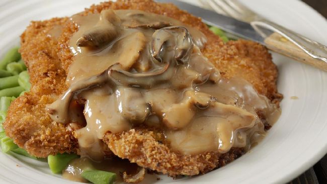 Menu Buka Puasa: Resep Chicken Steak Mushroom Sauce yang Lezat