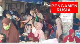 VIDEO: 2  Warga Rusia Pengamen di Lombok Akan Dideportasi
