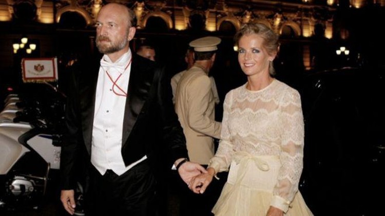 Alexandra Tolstoy dan Sergei Pugachev
