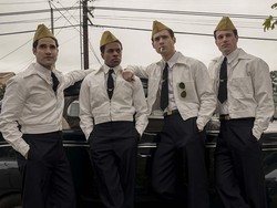 Hollywood: Sebuah Fantasi Gemerlapnya Dunia Hiburan