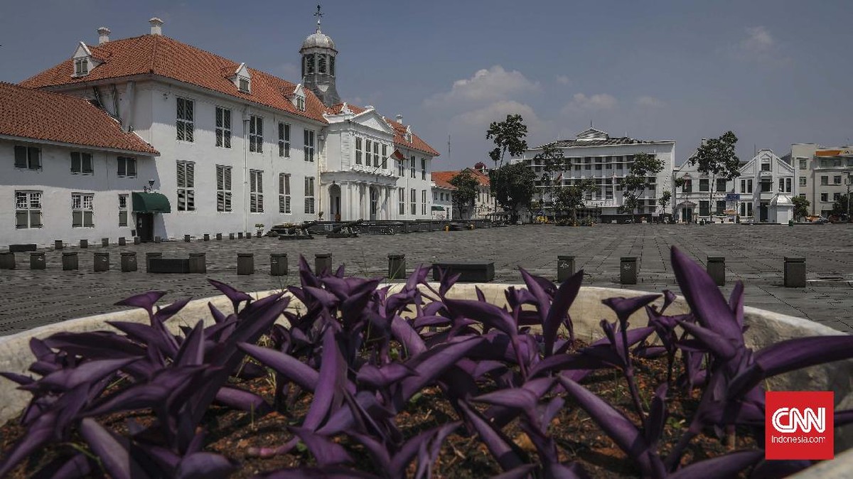 FOTO: Nyanyian Sunyi Kota Tua
