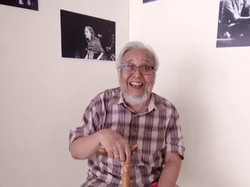 Adi Kurdi Tetap Syuting Terima Kasih Emak Terima Kasih Bapak Meski Glaukoma