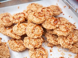 5 Fakta Menarik Rengginang yang Jadi Camilan Favorit Lebaran!