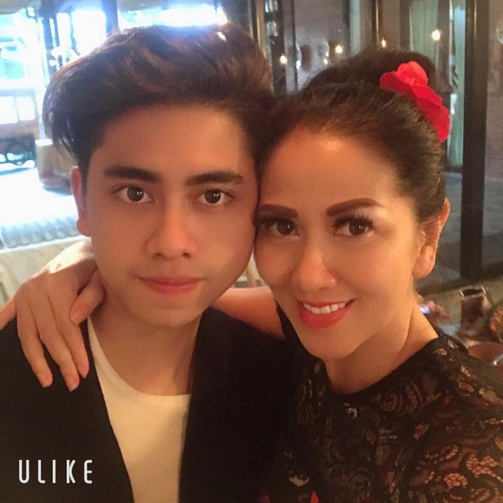 <p>Ibu tiga anak ini kerap membagikan foto momen kebersamaannya dengan sang buah hati, salah satunya saat bersama Athalla. (Foto: Instagram @vennamelindareal)</p>