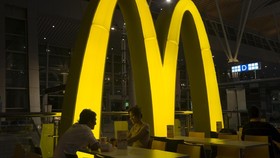 Penjualan McDonald's Anjlok Terparah Sejak 2021 di Tengah Aksi Boikot