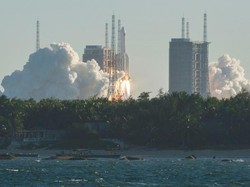 AS Bertekad Mencegah China dan Rusia Kuasai Ruang Angkasa