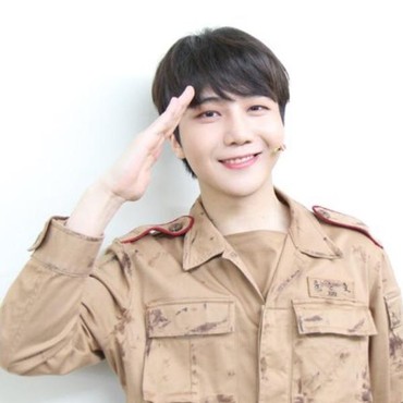 Lagi Wajib Militer, Jinho PENTAGON Bikin Akun Instagram Pribadi