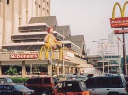 Tutup Selamanya, 5 Restoran di Indonesia Ini Pernah Jadi Ikon