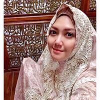 7 Tahun Jadi Mualaf, Lihat 7 Potret Cantik Bella Saphira Berhijab - Foto 1