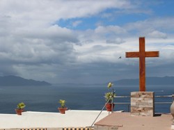 Berziarah ke Monte Maria di Manila