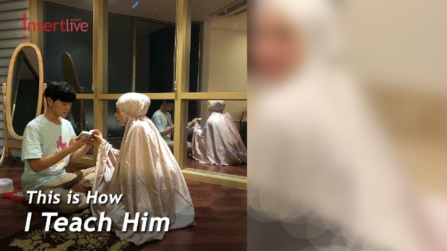 Ayana Jihye Moon Ajarkan Sang Adik Mengaji, Netizen: Semangat Kak Ayana!