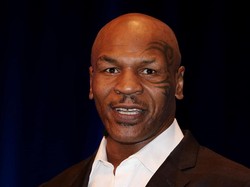 Ngeri-Ngeri Sedap Mike Tyson Lawan Hiu