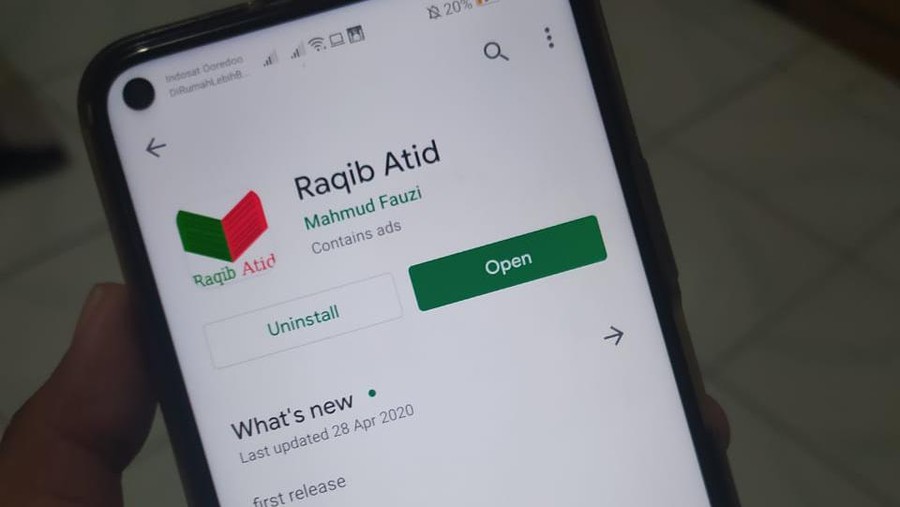 aplikasi 'Raqib Atid' memiliki ide yang terbilang unik. Melalui aplikasi ini, orang bisa memantau perbuatan amal baik dan amal buruknya dengan membuat catatan sendiri.