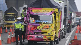 10 Pelajar Ditangkap Saat Aksi, Temukan Pistol Mainan di Truk