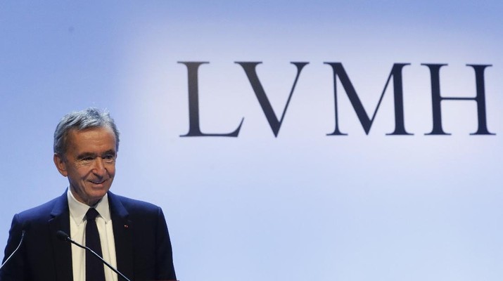 CEO of LVMH Bernard Arnault presents the group's 2019 results during a press conference, in Paris, Tuesday, Jan. 28, 2020. (AP Photo/Thibault Camus)