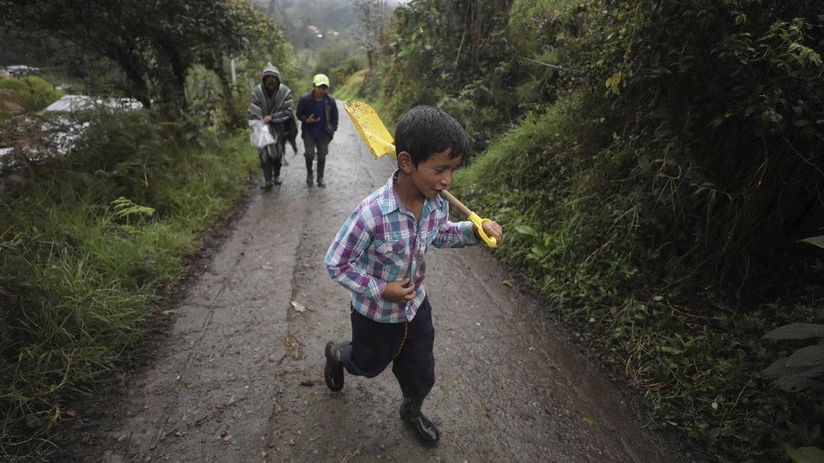 FOTO: Petani di Kolombia Coba Peruntungan Jadi Youtuber