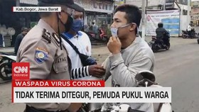 VIDEO: Tidak Terima Ditegur Soal Masker, Pemuda Pukul Warga