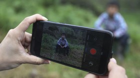 Bikin Konten hingga Prank KDRT, Kreatif atau 'Desperate' Demi Cuan?